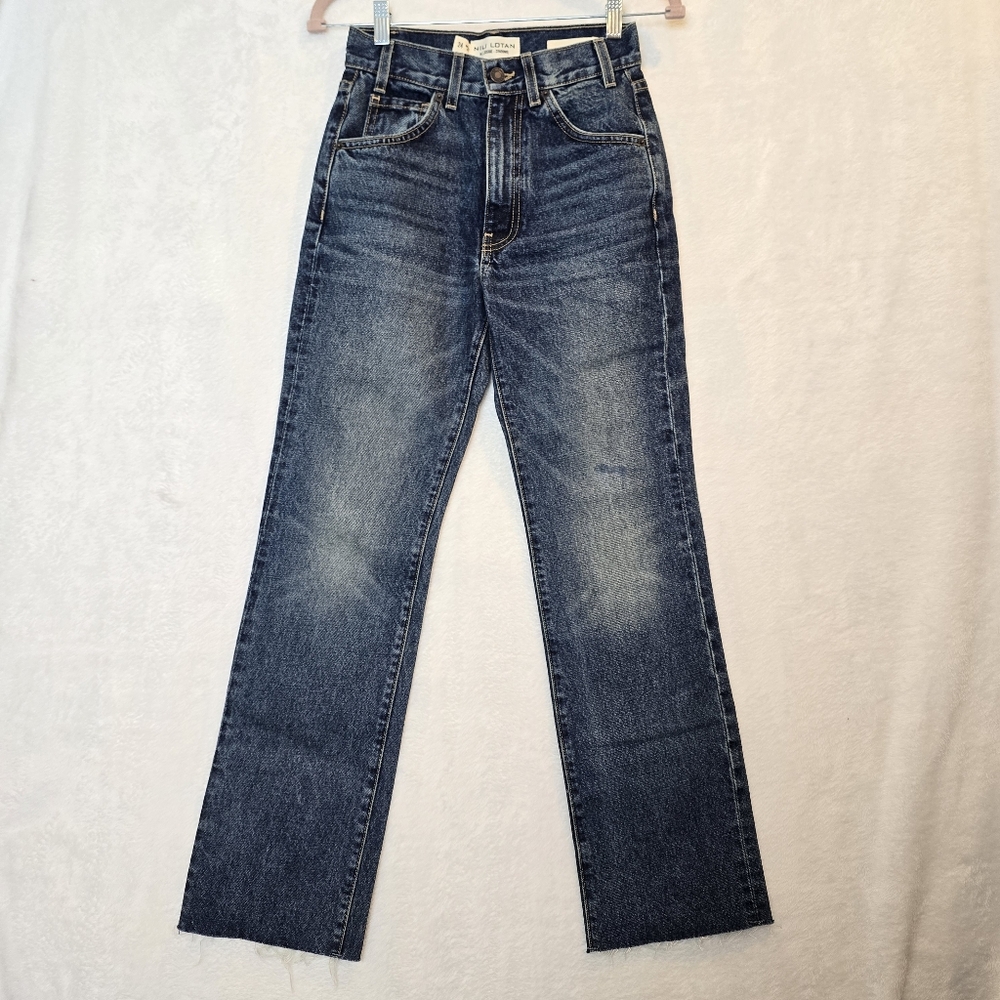 NWT NILI LOTAN Calla High Rise Straight leg jean in Simon Wash 24